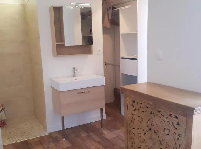 Appartement Toit Terrasse 6-8 Couchages